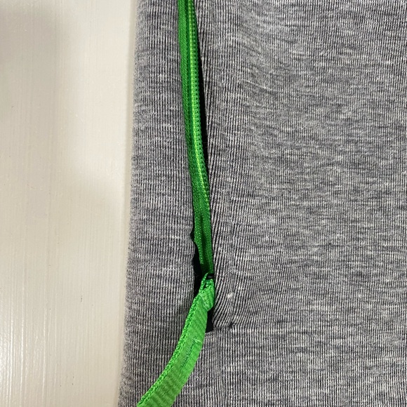 Porsche Drivers Selection Gray Lightweight Jacket - Picture 6 of 11